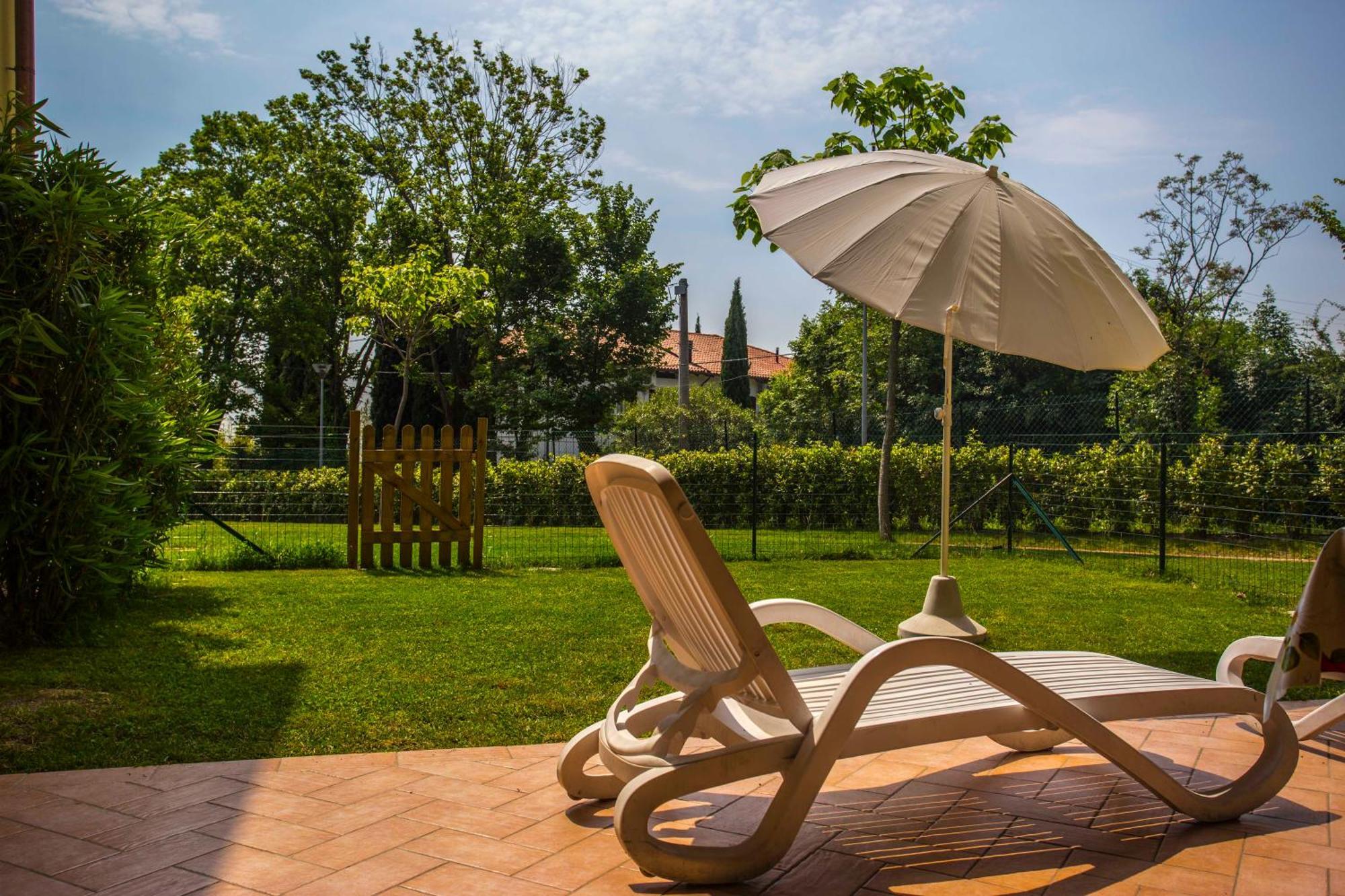 Residence Karina Moniga del Garda Eksteriør billede