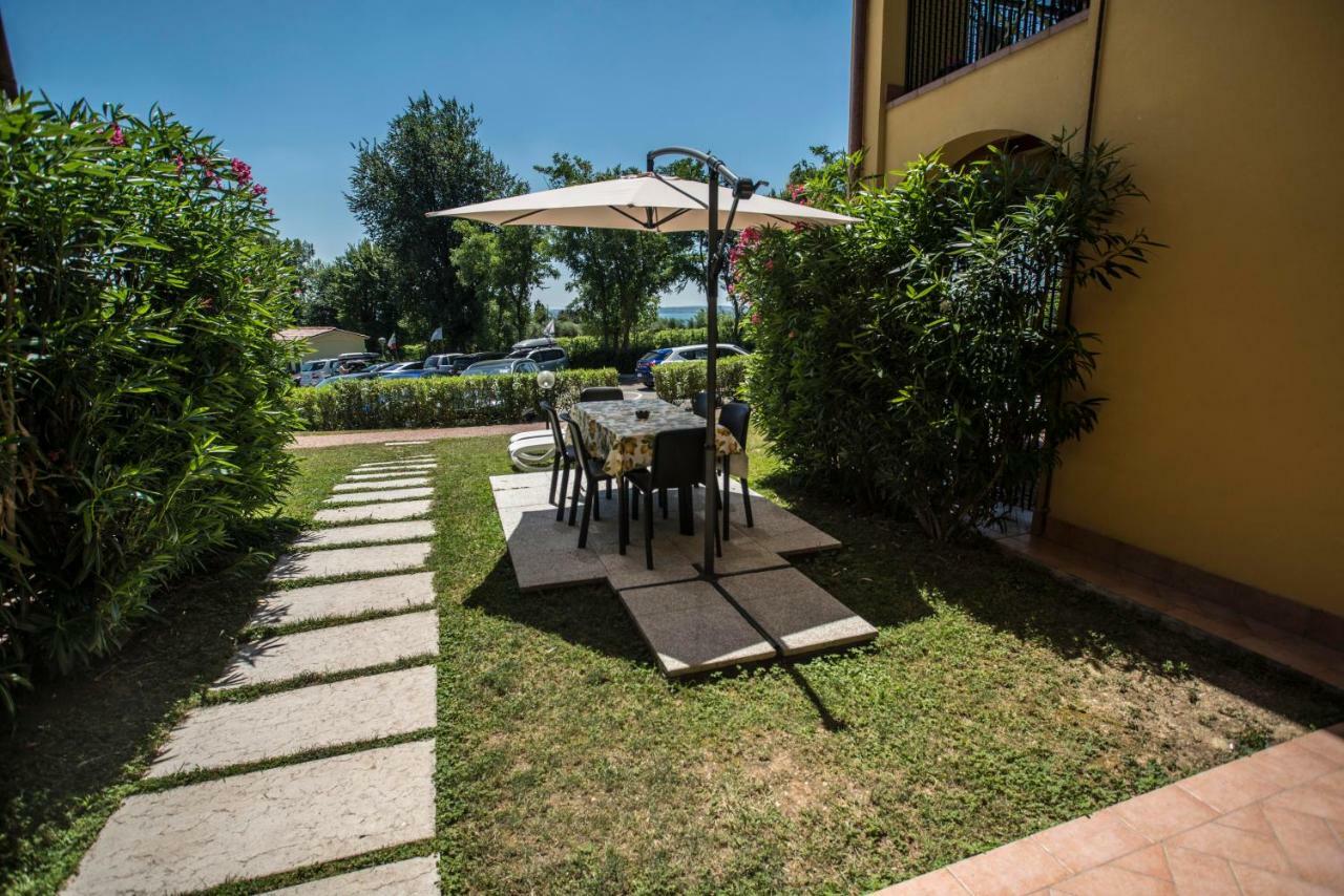 Residence Karina Moniga del Garda Eksteriør billede