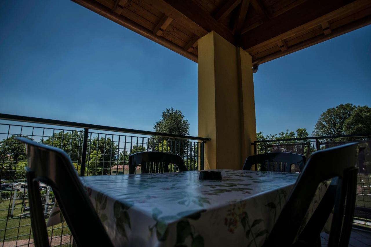 Residence Karina Moniga del Garda Eksteriør billede